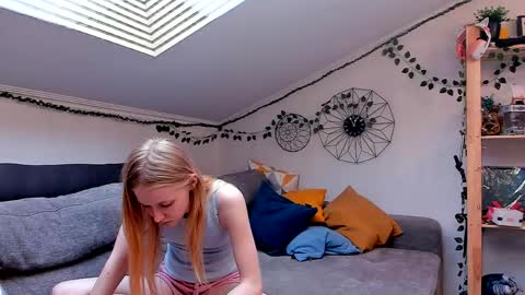 Snapshot of eliteeros chatting on May 30, 2026, 12:13 pm EliteEros online show from May 30, 2026, 12:13 pm