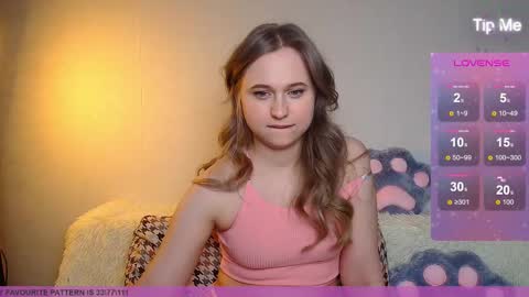 Snapshot of elizabeth_kitty_ chatting on October 17, 2025, 10:40 am Lizzy online show from October 17, 2025, 10:40 am
