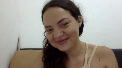 Elizabeth Martinez  online show from October 8, 2025, 3:53 pm