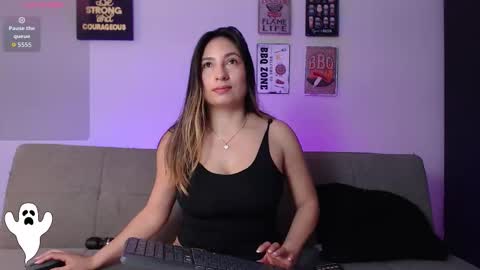 Snapshot of elizabethboltxxx chatting on October 5, 2025, 3:43 pm Elizabeth bolt online show from October 5, 2025, 3:43 pm