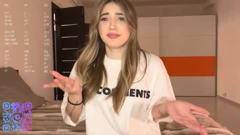 Snapshot of elizabethrabin chatting on March 1, 2026, 5:04 pm Mia online show from March 1, 2026, 5:04 pm