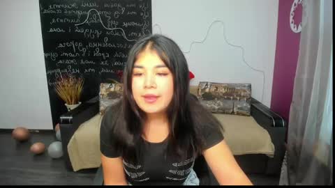 Elizabeth online show from April 15, 2026, 11:28 am