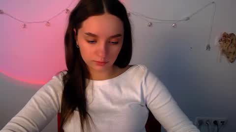 elizsun online show from March 19, 2026, 8:40 am