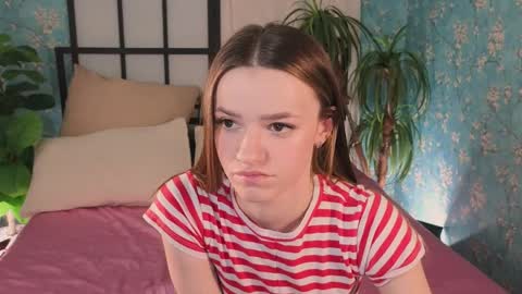 elizzza_ online show from June 4, 2026, 5:24 am