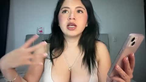 Ella  online show from October 1, 2025, 5:35 am