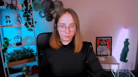 Snapshot of ella_soft_ chatting on April 14, 2026, 7:20 pm Ella online show from April 14, 2026, 7:20 pm