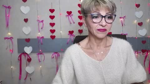 EllaBonito online show from February 10, 2025, 6:20 am