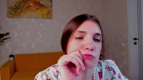 Sweet Ella online show from March 12, 2026, 12:22 pm