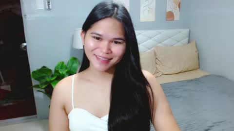 Snapshot of ellaford chatting on July 18, 2026, 10:46 pm EllaFord online show from July 18, 2026, 10:46 pm