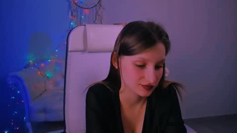 Snapshot of ellahorton chatting on February 20, 2025, 6:57 pm Ella online show from February 20, 2025, 6:57 pm