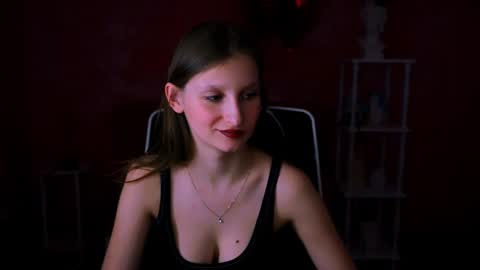 Snapshot of ellahorton chatting on March 9, 2025, 10:19 am Ella online show from March 9, 2025, 10:19 am