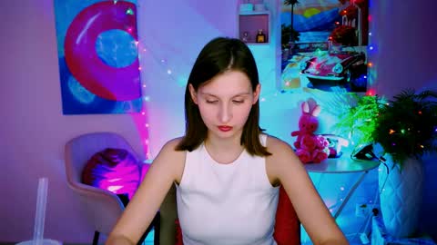 Snapshot of ellahorton chatting on April 23, 2026, 2:08 pm Ella online show from April 23, 2026, 2:08 pm