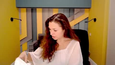 EllaLongs online show from February 23, 2025, 12:27 pm