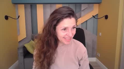 EllaLongs online show from March 25, 2026, 12:33 pm