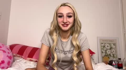ellamcdaniel online show from June 26, 2026, 11:09 pm