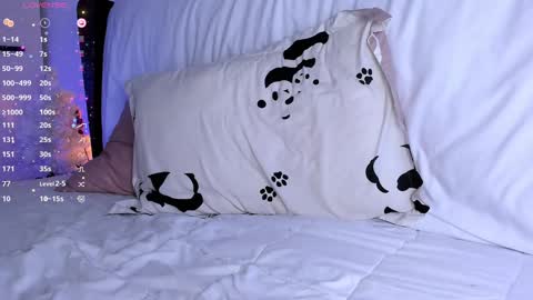 Ella online show from January 8, 2025, 10:06 pm