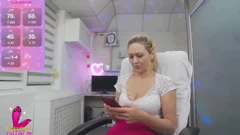            online show from September 21, 2025, 5:36 pm