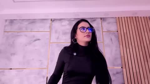 Snapshot of ellaochoa chatting on February 7, 2026, 11:25 am ella online show from February 7, 2026, 11:25 am