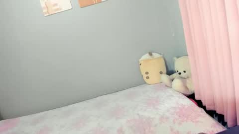 Sophia online show from March 19, 2026, 3:05 pm