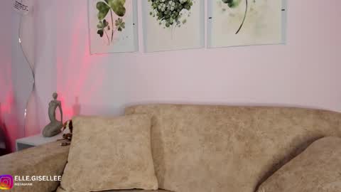 Yiss online show from March 12, 2025, 1:14 am