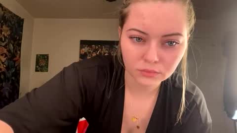 ellejess online show from March 4, 2026, 8:48 pm