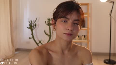 Linda Restrepo online show from January 29, 2025, 9:50 pm