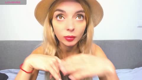 ellen_flow online show from February 16, 2025, 4:53 pm