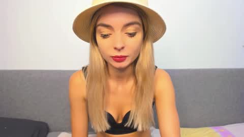 ellen_flow online show from March 2, 2025, 7:34 pm