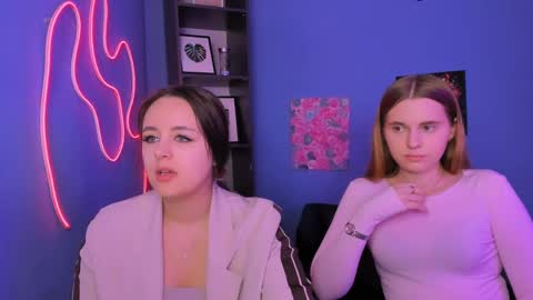 Snapshot of elli_ashley chatting on March 31, 2026, 3:12 pm Ashley online show from March 31, 2026, 3:12 pm