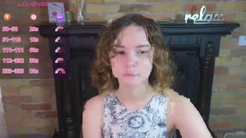 Snapshot of ellie_babyy chatting on July 16, 2026, 9:04 am Ellie online show from July 16, 2026, 9:04 am