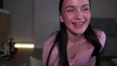 ellie_wet online show from January 1, 2025, 5:01 am