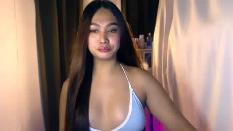 Snapshot of elliecummers chatting on June 29, 2026, 7:36 pm ellie online show from June 29, 2026, 7:36 pm
