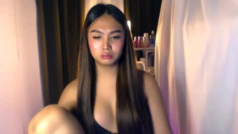 Snapshot of elliecummers chatting on July 10, 2026, 12:04 am ellie online show from July 10, 2026, 12:04 am