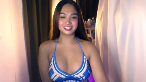 Snapshot of elliecummers chatting on July 14, 2026, 11:27 am ellie online show from July 14, 2026, 11:27 am