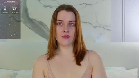 elliegarson__ online show from February 26, 2026, 5:12 pm