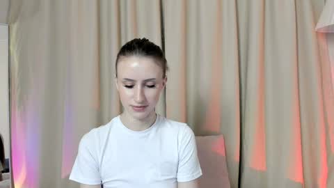 ellierough online show from April 19, 2026, 5:56 pm