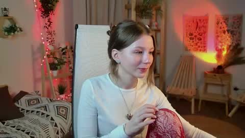 Elli online show from April 11, 2026, 7:45 am