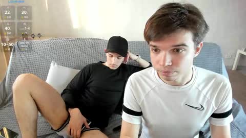 Snapshot of elliot_winki chatting on May 17, 2026, 5:09 pm elliot_winki online show from May 17, 2026, 5:09 pm