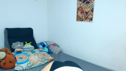 elliotvolkov online show from March 1, 2026, 9:28 pm