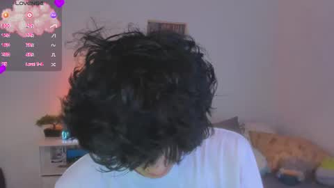 Snapshot of elliotvolkov chatting on June 25, 2026, 3:38 pm elliotvolkov online show from June 25, 2026, 3:38 pm