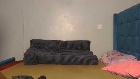 elllanna online show from February 17, 2026, 10:12 am