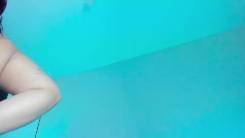 Snapshot of ellope chatting on October 14, 2025, 3:07 am Ellope online show from October 14, 2025, 3:07 am