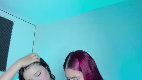 Snapshot of ellope chatting on October 29, 2025, 1:19 am Ellope online show from October 29, 2025, 1:19 am