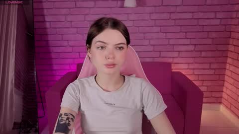 Ellya online show from February 7, 2026, 8:51 am