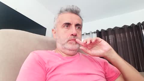 fer online show from December 4, 2024, 6:06 pm