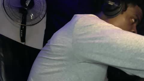 EL NIIGGGAA  21                                                                  EL NIGGA  21 online show from December 30, 2024, 6:09 am