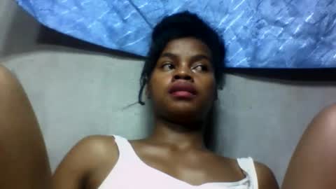 Snapshot of elodie228680 chatting on May 24, 2026, 5:51 pm elodie228680 online show from May 24, 2026, 5:51 pm
