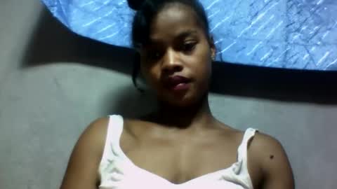 Snapshot of elodie228680 chatting on June 1, 2026, 6:59 am elodie228680 online show from June 1, 2026, 6:59 am