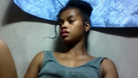 Snapshot of elodie228680 chatting on June 3, 2026, 7:22 am elodie228680 online show from June 3, 2026, 7:22 am
