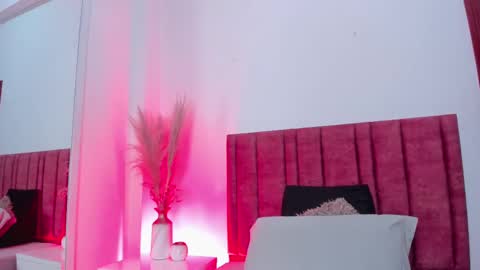 EloiseQuinn online show from October 11, 2025, 1:20 pm